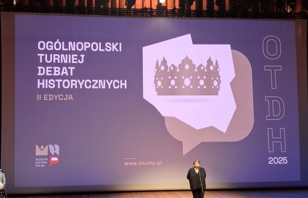 Debaty historyczne